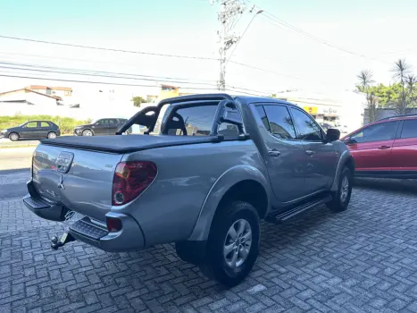MITSUBISHI L 200 Triton 3.2 16V HPE 4X4 CABINE DUPLA TURBO DIESEL INTERCOOLER AUTOM�TICO, Foto 10