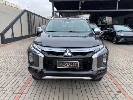 MITSUBISHI L 200 Triton 2.4 16V SPORT HPE-S 4X4 CABINE DUPLA TURBO DIESEL AUTOM�TICO, Foto 2