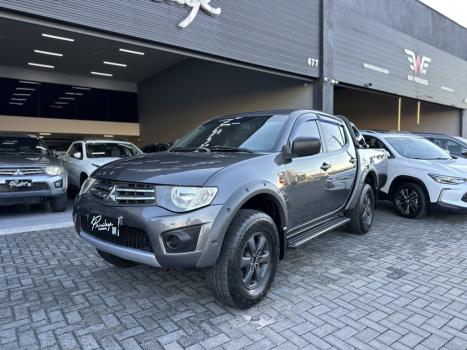 MITSUBISHI L 200 Triton 3.2 16V GLS 4X4 CABINE DUPLA TURBO DIESEL INTERCOOLER, Foto 3