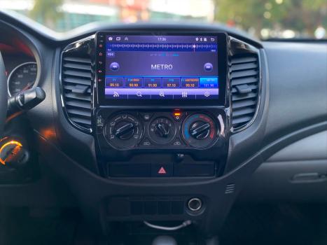 MITSUBISHI L 200 Triton 2.4 16V SPORT GLS CABINE DUPLA TURBO DIESEL AUTOM�TICO, Foto 11