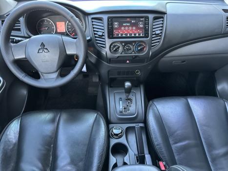 MITSUBISHI L 200 Triton 2.4 16V SPORT GLS CABINE DUPLA TURBO DIESEL AUTOM�TICO, Foto 10