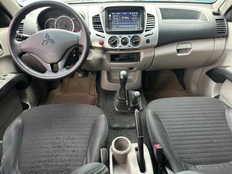 MITSUBISHI L 200 Triton 3.2 16V GLX 4X4 CABINE DUPLA TURBO DIESEL INTERCOOLER, Foto 9