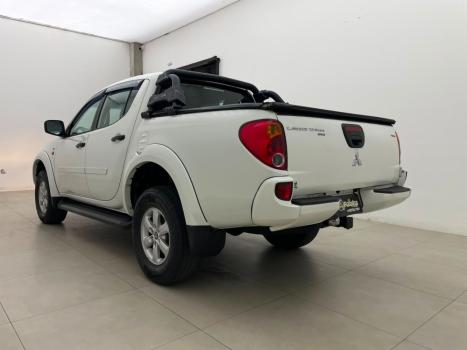 MITSUBISHI L 200 Triton 2.4 16V FLEX HLS CABINE DUPLA, Foto 3