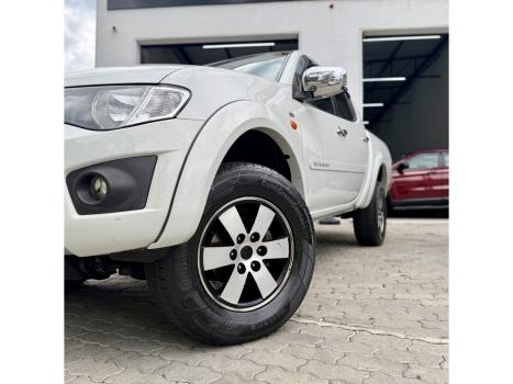 MITSUBISHI L 200 Triton , Foto 3