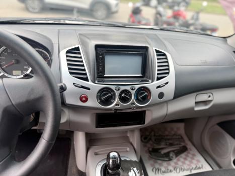 MITSUBISHI L 200 Triton , Foto 5