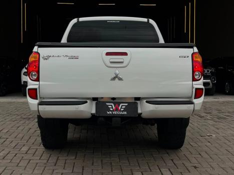 MITSUBISHI L 200 Triton 3.2 16V HPE 4X4 CABINE DUPLA TURBO DIESEL INTERCOOLER AUTOM�TICO, Foto 6
