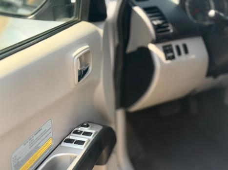 MITSUBISHI L 200 Triton 3.5 V6 HPE 4X4 FLEX CABINE DUPLA AUTOMÁTICO, Foto 6