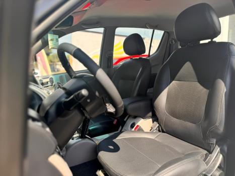 MITSUBISHI L 200 Triton 3.5 V6 HPE 4X4 FLEX CABINE DUPLA AUTOMÁTICO, Foto 9