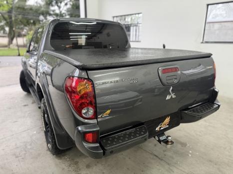 MITSUBISHI L 200 Triton 2.4 16V FLEX HLS CHROME CABINE DUPLA, Foto 11