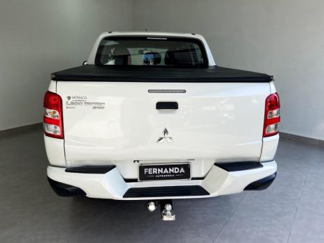 MITSUBISHI L 200 Triton 2.4 16V SPORT GLS CABINE DUPLA TURBO DIESEL, Foto 4
