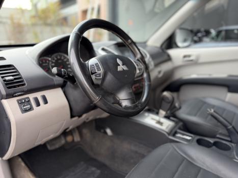 MITSUBISHI L 200 Triton 3.2 16V HPE 4X4 CABINE DUPLA TURBO DIESEL INTERCOOLER AUTOMÁTICO, Foto 2