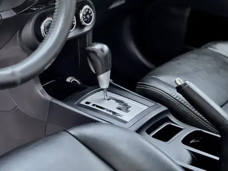 MITSUBISHI Lancer 2.0 16V 4P AUTOMTICO, Foto 6