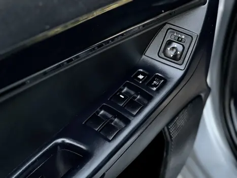 MITSUBISHI Lancer 2.0 16V 4P AUTOMTICO, Foto 7