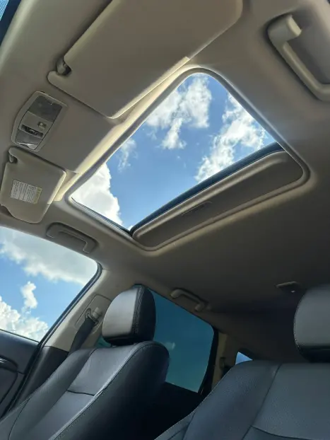 MITSUBISHI Outlander 2.0 16V 4P AUTOMÁTICO, Foto 6 MITSUBISHI Outlander 2.0 16V 4P AUTOMÁTICO, Foto 6