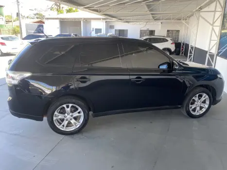 MITSUBISHI Outlander 2.0 16V 4P AUTOMTICO, Foto 7