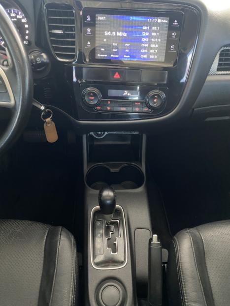MITSUBISHI Outlander 2.0 16V 4P AUTOMTICO, Foto 9