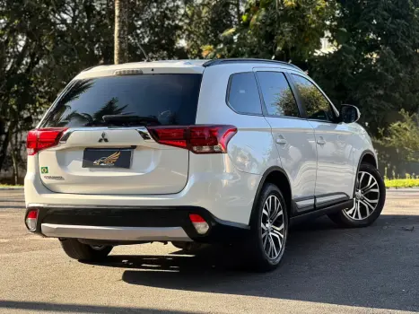MITSUBISHI Outlander 2.0 16V 4P AUTOMTICO, Foto 15