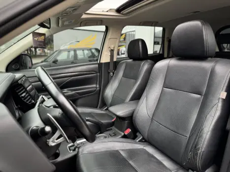 MITSUBISHI Outlander 2.0 16V 4P AUTOM�TICO, Foto 12