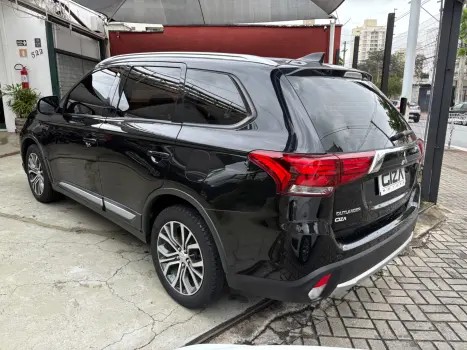 MITSUBISHI Outlander 2.0 16V 4P AUTOM�TICO, Foto 17
