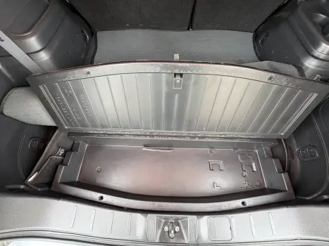 MITSUBISHI Outlander 2.0 16V 4P AUTOM�TICO, Foto 19