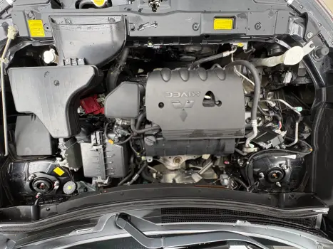 MITSUBISHI Outlander 2.0 16V 4P AUTOM�TICO, Foto 20