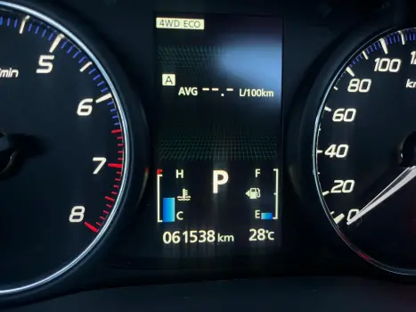 MITSUBISHI Outlander 3.0 V6 24V 4P 4X4 AUTOM�TICO, Foto 6