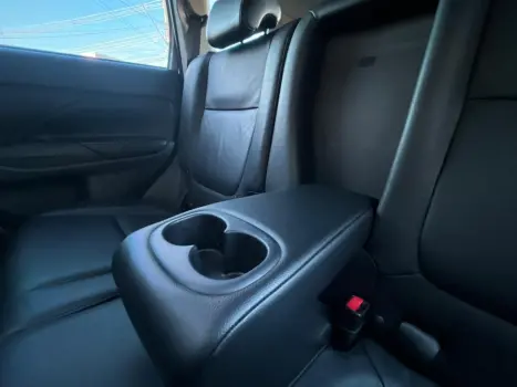 MITSUBISHI Outlander 3.0 V6 24V 4P 4X4 AUTOM�TICO, Foto 14