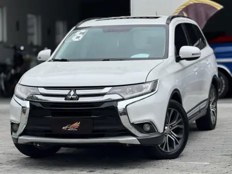 MITSUBISHI Outlander 2.0 16V 4P AUTOM�TICO, Foto 3