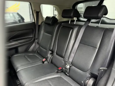 MITSUBISHI Outlander 2.0 16V 4P AUTOM�TICO, Foto 12