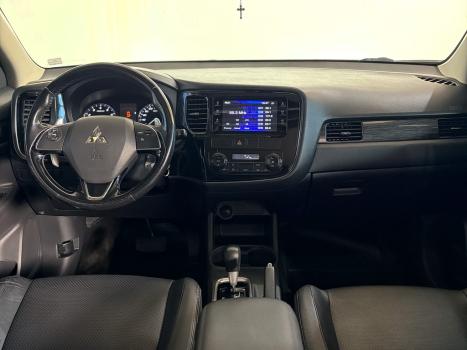 MITSUBISHI Outlander 2.0 16V 4P AUTOM�TICO, Foto 6