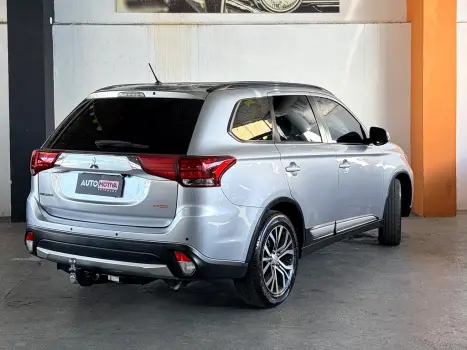 MITSUBISHI Outlander 2.0 16V 4P AUTOM�TICO, Foto 2