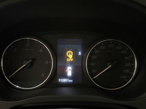 MITSUBISHI Outlander 2.2 16V 4P 4X4 DIESEL 7 LUGARES AUTOM�TICO, Foto 4