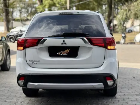 MITSUBISHI Outlander 2.0 16V 4P AUTOMÁTICO, Foto 9