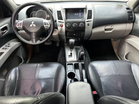 MITSUBISHI Pajero 3.5 V6 24V 4P FLEX HPE 4X4 AUTOMÁTICO, Foto 7
