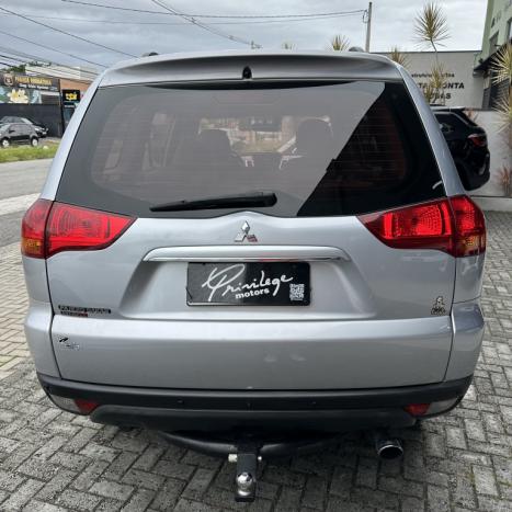 MITSUBISHI Pajero Dakar 3.2 16V 4P HPE 4X4  7 LUGARES TURBO INTECOOLER DIESEL AUTOM�TICO, Foto 4