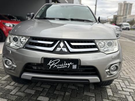 MITSUBISHI Pajero Dakar 3.2 16V 4P HPE 4X4  7 LUGARES TURBO INTECOOLER DIESEL AUTOMÁTICO, Foto 3