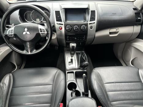 MITSUBISHI Pajero Dakar 3.2 16V 4P HPE 4X4  7 LUGARES TURBO INTECOOLER DIESEL AUTOMÁTICO, Foto 6