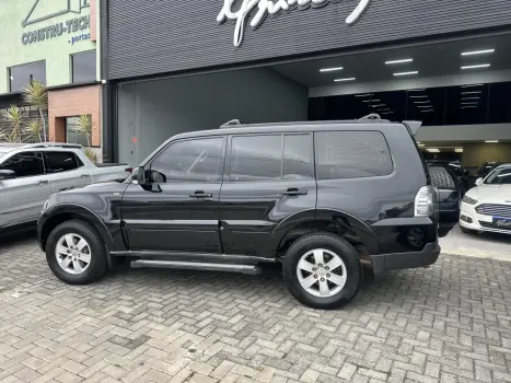 MITSUBISHI Pajero Full 3.8 V6 24V 4P GLS 4X4 AUTOMTICO, Foto 9