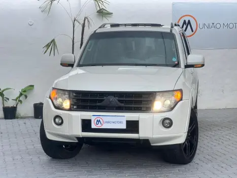 MITSUBISHI Pajero Full 3.2 16V HPE 4X4 TURBO DIESEL AUTOMTICO, Foto 3