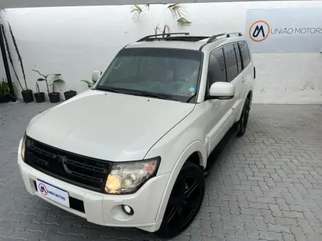 MITSUBISHI Pajero Full 3.2 16V HPE 4X4 TURBO DIESEL AUTOMTICO, Foto 4
