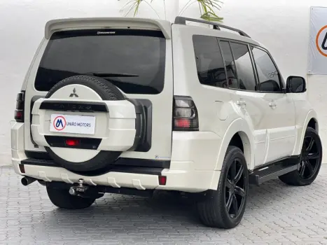 MITSUBISHI Pajero Full 3.2 16V HPE 4X4 TURBO DIESEL AUTOMTICO, Foto 6