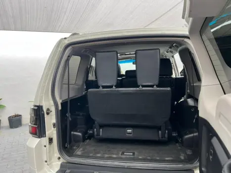 MITSUBISHI Pajero Full 3.2 16V HPE 4X4 TURBO DIESEL AUTOMTICO, Foto 19