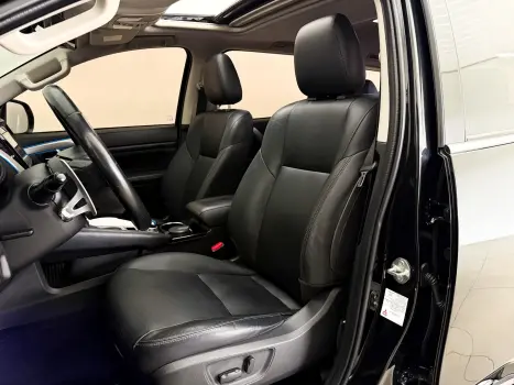 MITSUBISHI Pajero Sport 2.4 16V 4P MIVEC HPE AWD TURBO DIESEL AUTOM�TICO, Foto 17