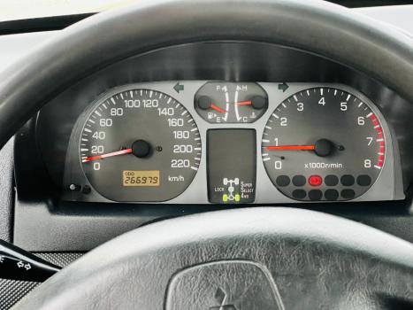 MITSUBISHI Pajero TR4 2.0 16V 4P, Foto 19