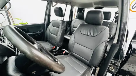 MITSUBISHI Pajero TR4 2.0 16V 4P 4X4 AUTOM�TICO, Foto 10