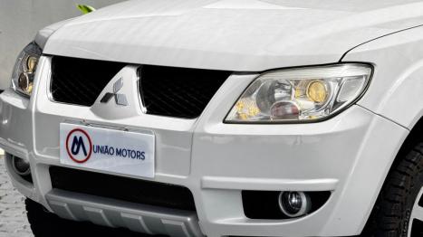 MITSUBISHI Pajero TR4 2.0 16V 4P 4X4 AUTOM�TICO, Foto 3