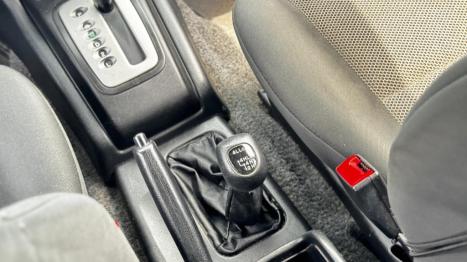 MITSUBISHI Pajero TR4 2.0 16V 4P 4X4 AUTOM�TICO, Foto 15