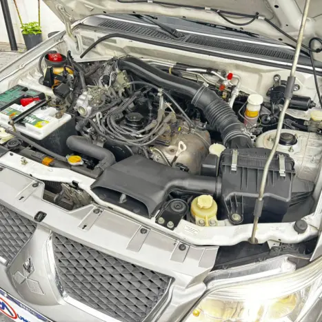 MITSUBISHI Pajero TR4 2.0 16V 4P FLEX, Foto 22