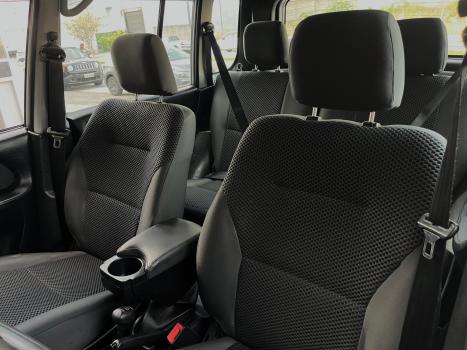 MITSUBISHI Pajero TR4 2.0 16V 4P, Foto 12