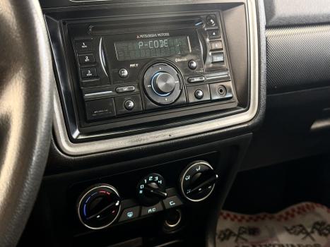 MITSUBISHI Pajero TR4 2.0 16V 4P, Foto 4